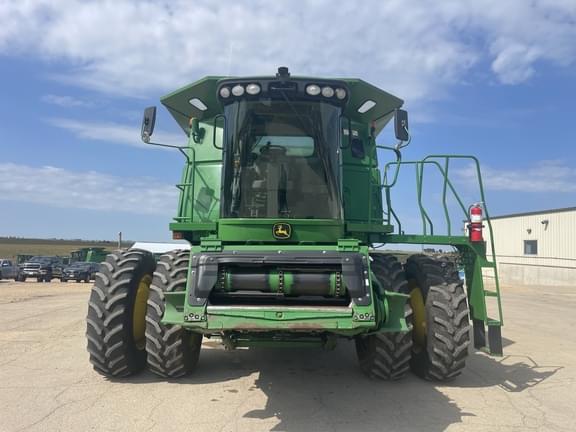 Image of John Deere 9770 STS equipment image 1