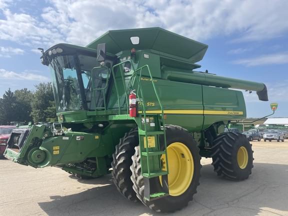 Image of John Deere 9770 STS Primary image