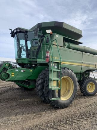 Image of John Deere 9770 STS Primary image
