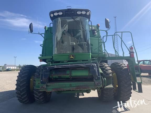 Image of John Deere 9770 STS equipment image 2