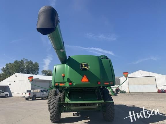 Image of John Deere 9770 STS equipment image 4
