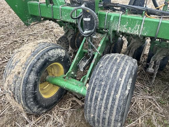 Image of John Deere DB60 equipment image 3