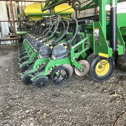 Image of John Deere DB60 equipment image 1