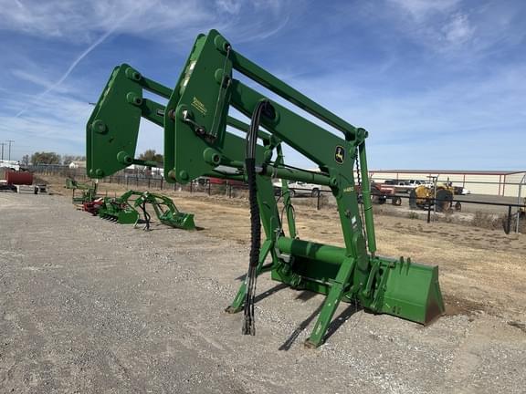 Image of John Deere H480 equipment image 4