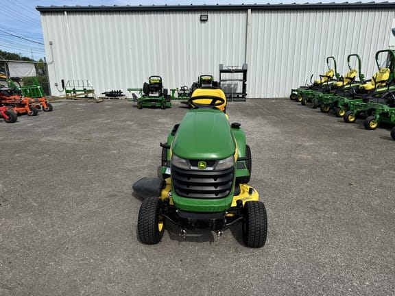 2010 John Deere X304 Equipment Image0