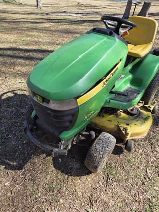 Image of John Deere X324 Primary image