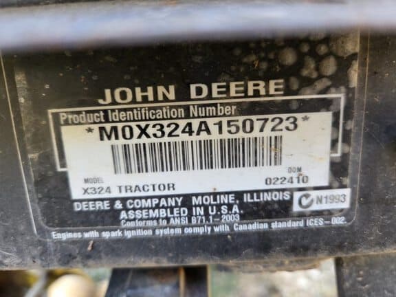Image of John Deere X324 equipment image 3