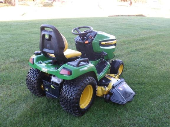 Image of John Deere X540 equipment image 4