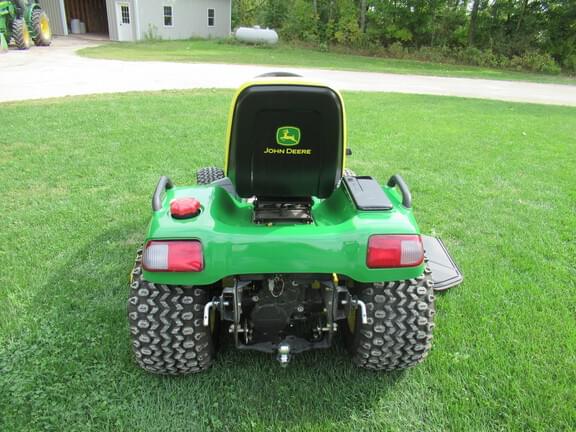 Image of John Deere X748 equipment image 4