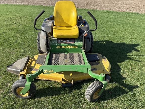 Image of John Deere Z465 equipment image 1