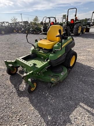 Image of John Deere Z930A equipment image 1