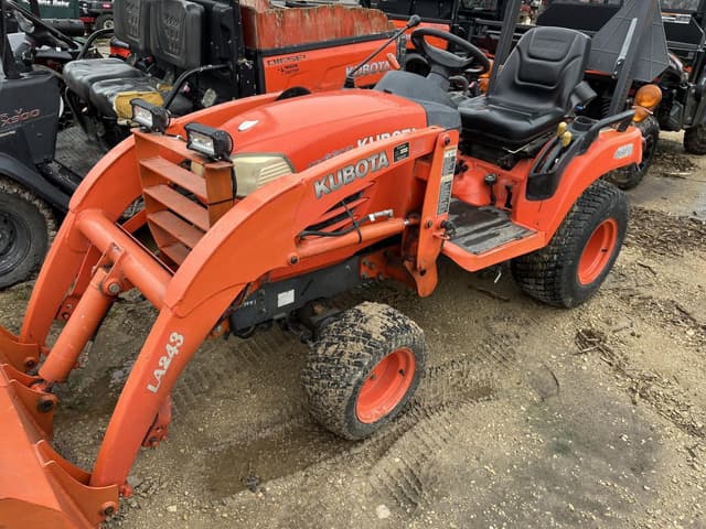 Image of Kubota BX2350 equipment image 1
