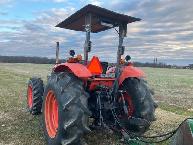 Image of Kubota M9540 equipment image 3