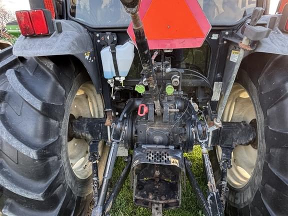 Image of New Holland T4040 equipment image 4