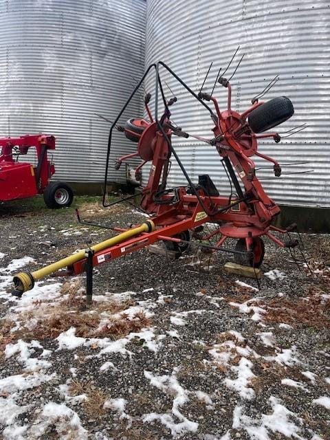 2010 Pequea TT4100 Equipment Image0