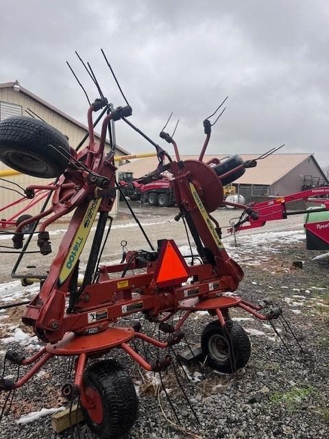 Image of Pequea TT4100 equipment image 2