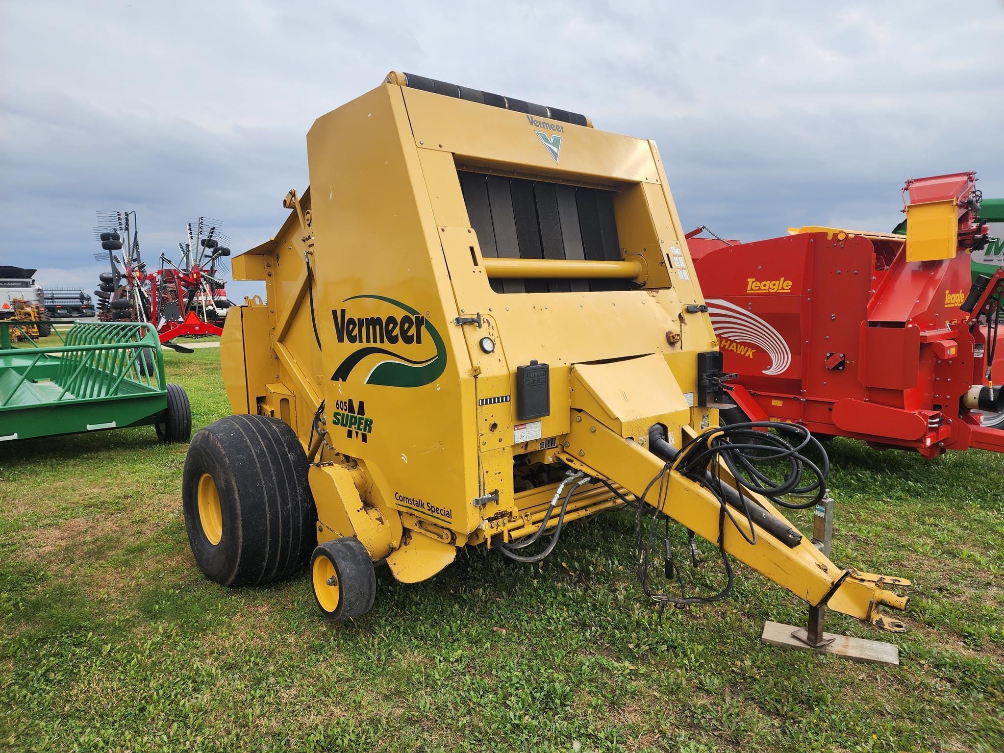 2010 Vermeer 605SM Cornstalk Special Equipment Image0