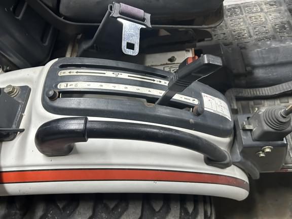 Image of Bobcat CT122 equipment image 4