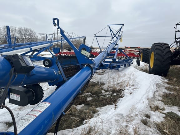 2011 Brandt 1390 Equipment Image0