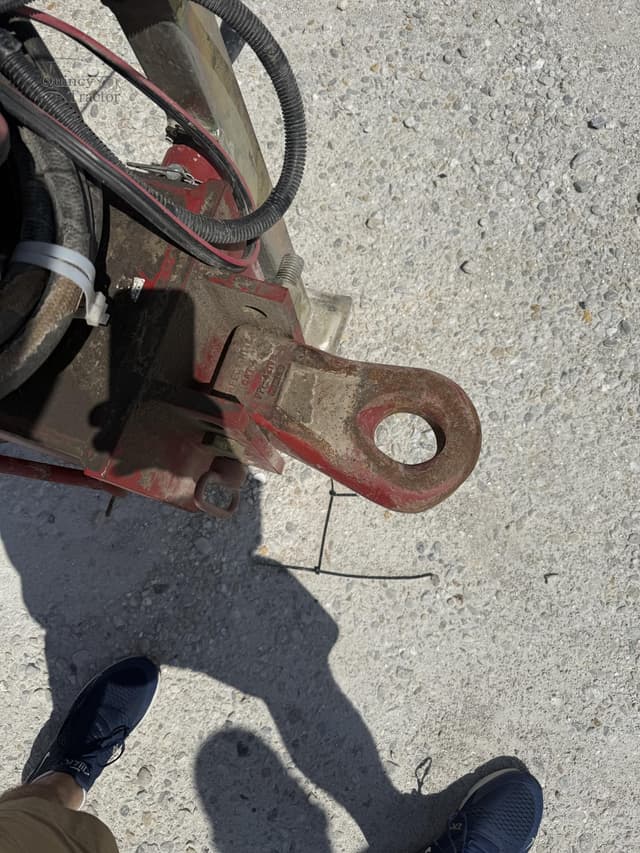 Image of Case IH 1240 equipment image 3