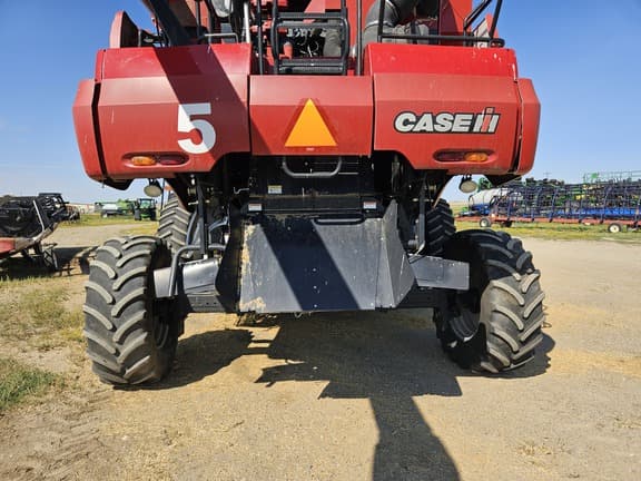 Image of Case IH 8120 equipment image 4