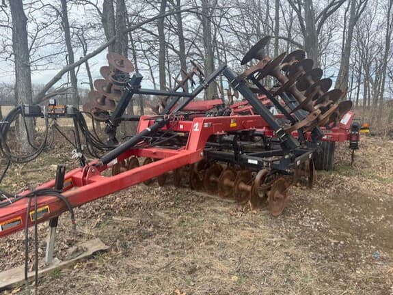 Image of Case 870 equipment image 1