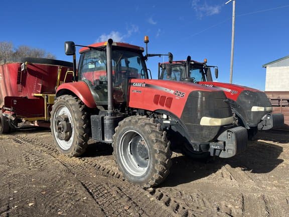 Image of Case IH Magnum 225 equipment image 1