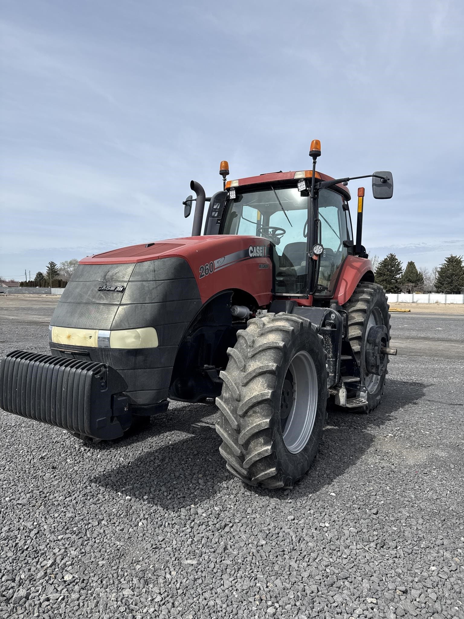2011 Case IH Magnum 260 Equipment Image0