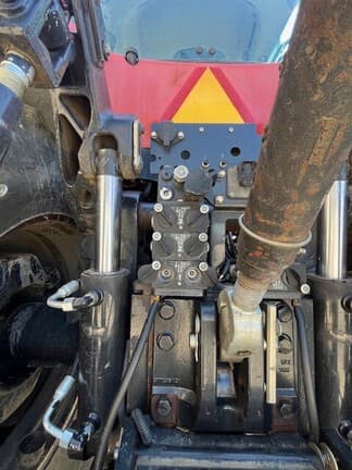Image of Case IH Magnum 315 equipment image 4