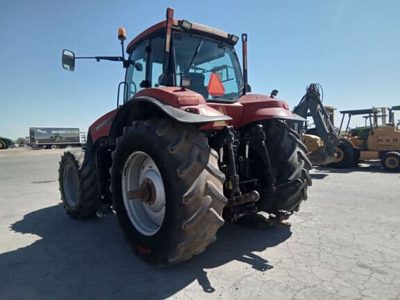 Image of Case IH Magnum 315 equipment image 2