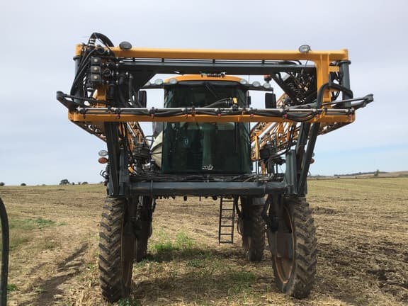 Image of Hagie STS10 equipment image 2