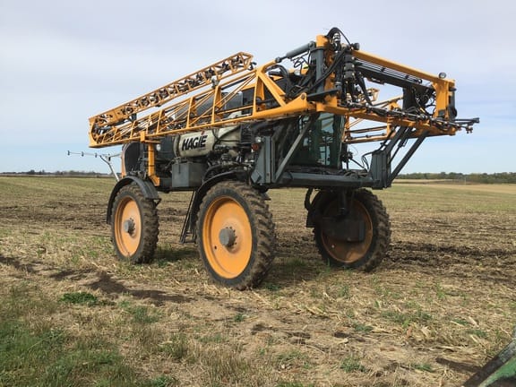 2011 Hagie STS10 Equipment Image0