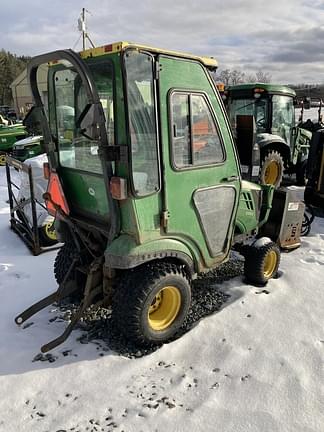 Image of John Deere 1023E equipment image 4