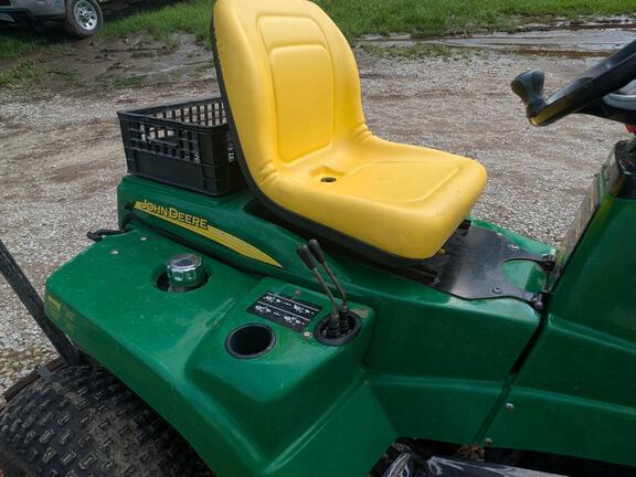 Image of John Deere 1200H equipment image 2