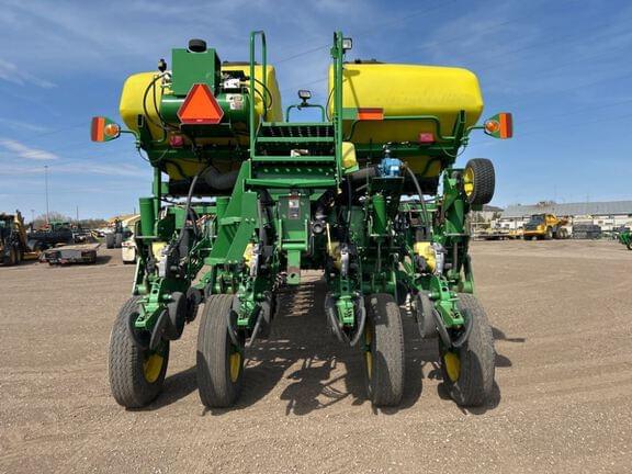 Image of John Deere 1770 equipment image 3
