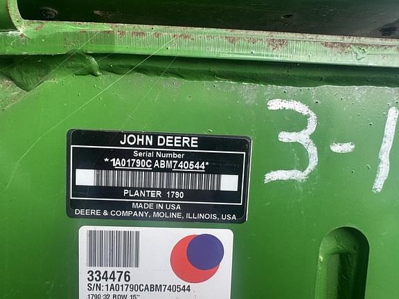 Image of John Deere 1790 equipment image 3