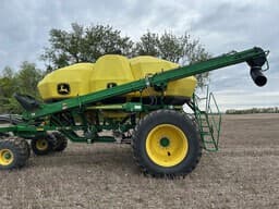 Image of John Deere 1895 equipment image 1