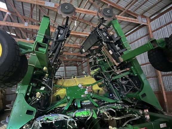 Image of John Deere 1990 equipment image 4