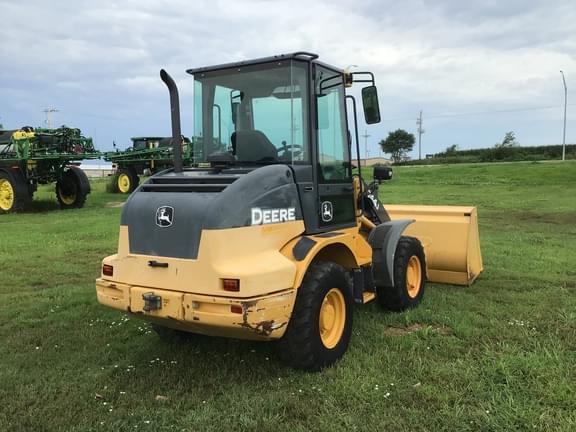 Image of John Deere 244J equipment image 3