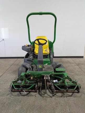 Image of John Deere 2500E equipment image 3