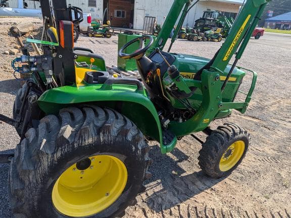 Image of John Deere 3038E equipment image 1