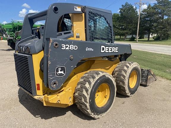 Image of John Deere 328D equipment image 4