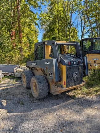 Image of John Deere 332D Primary image