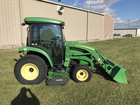 2011 John Deere 3520 Equipment Image0