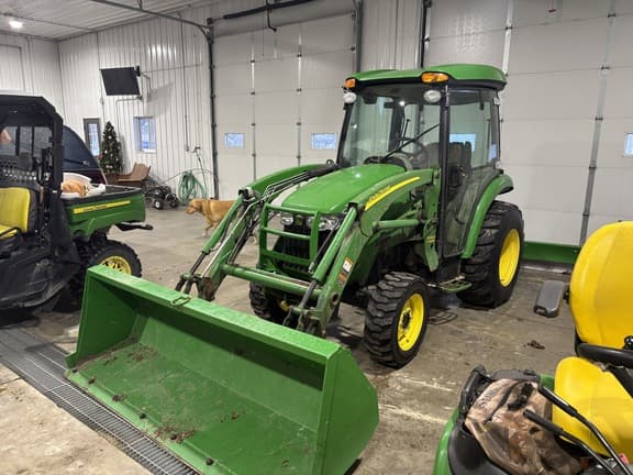 Image of John Deere 3720 equipment image 2