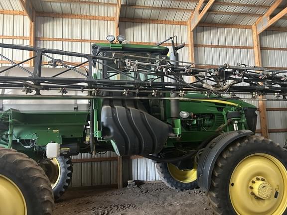 Image of John Deere 4730 equipment image 4