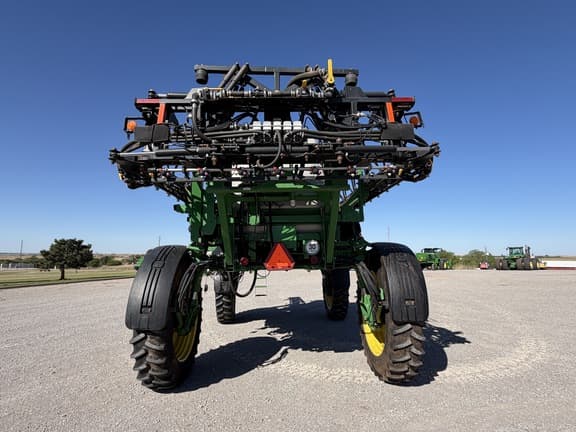 Image of John Deere 4830 equipment image 3