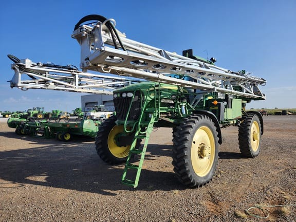 2011 John Deere 4830 Equipment Image0