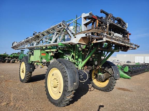 Image of John Deere 4830 equipment image 1