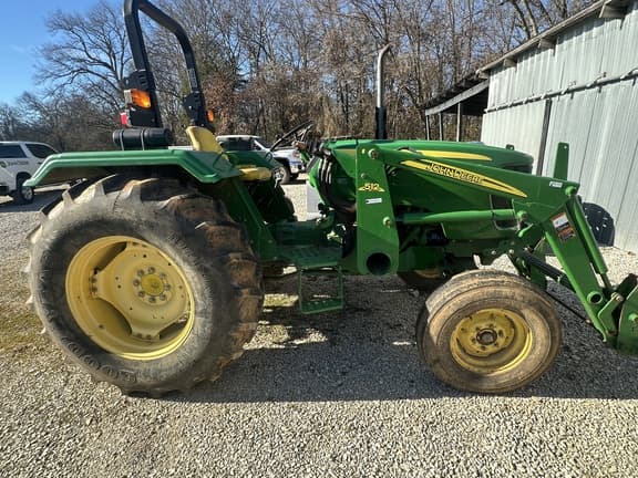 Image of John Deere 5065E equipment image 3